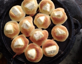 Bánh Bông Lan Phô Mai